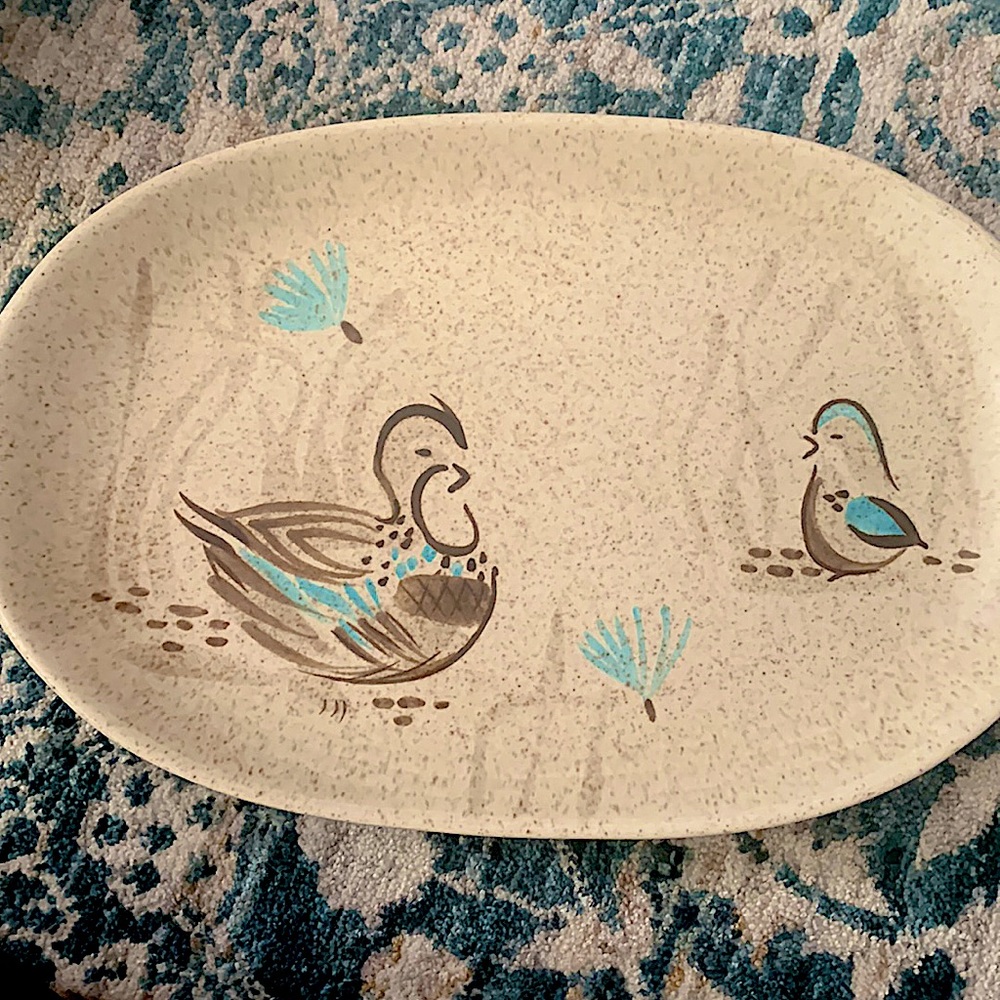 Red wing Bob white oval platter